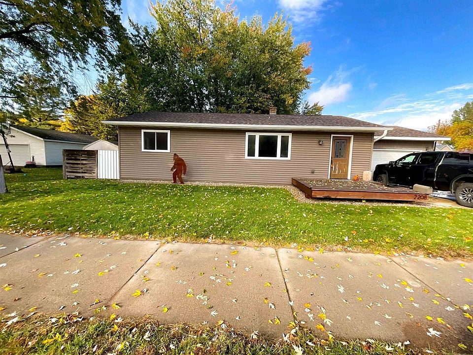 1st image of 2208 Carney Ave