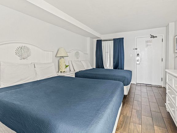 2nd image of 6804 Ocean Blvd. N #931