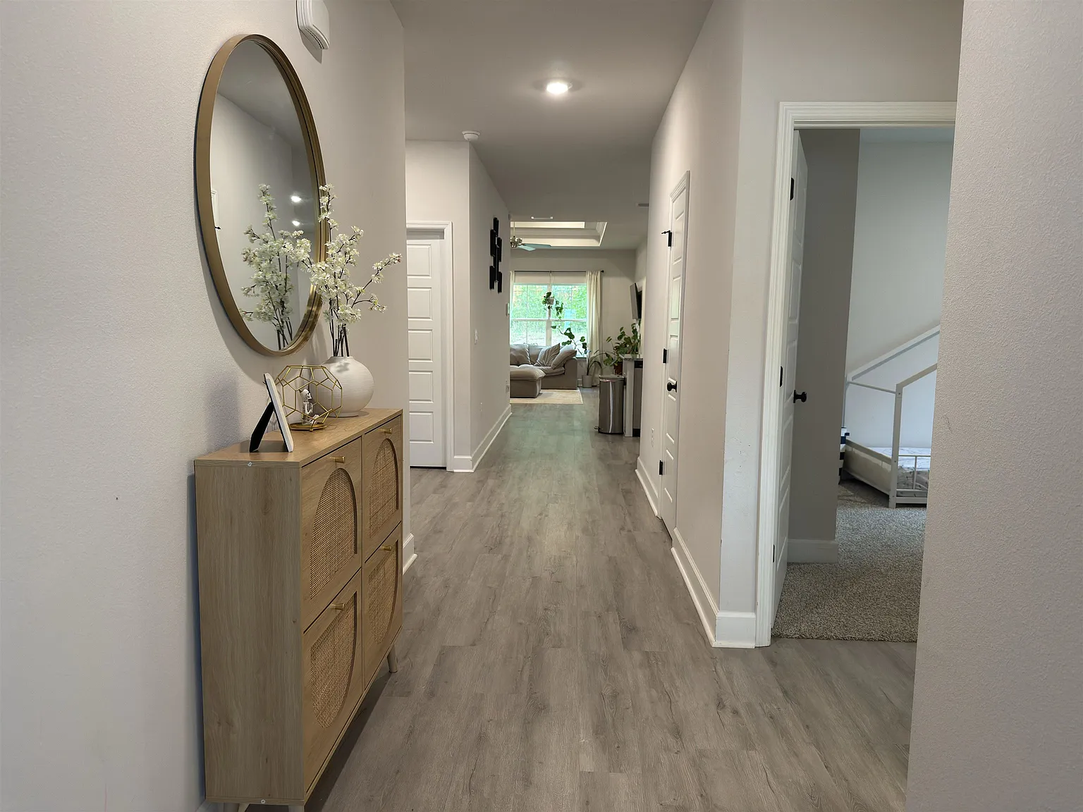 4 bed, 1786 sqft, $3,200 — Photo 4
