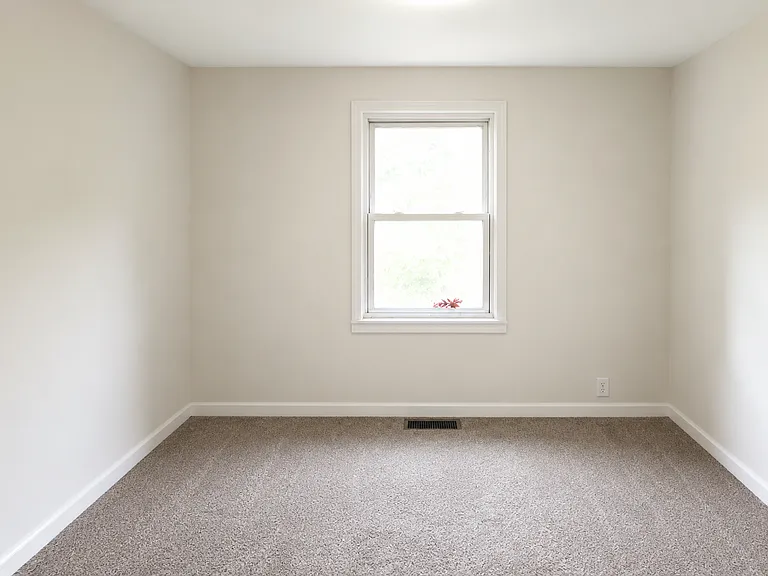 4516 Navarre Rd SW #SFH — Photo 6