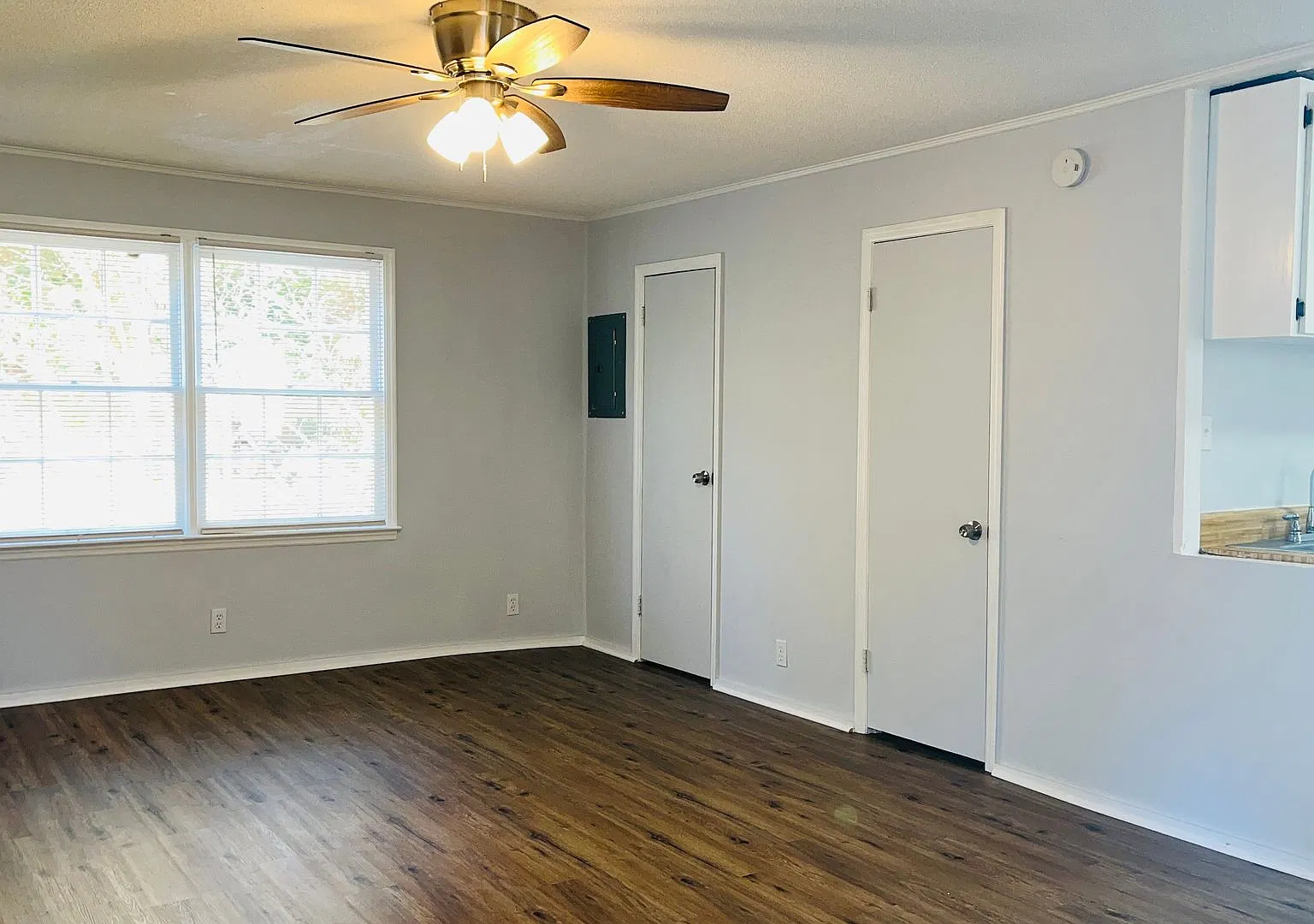 603 W Haralson St — Photo 3