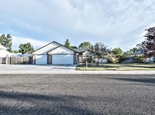 9621 W Calico Ct, Boise, ID 83709