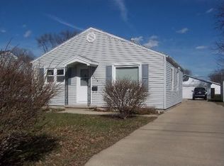 1708 18th Ave, Sterling, IL 61081