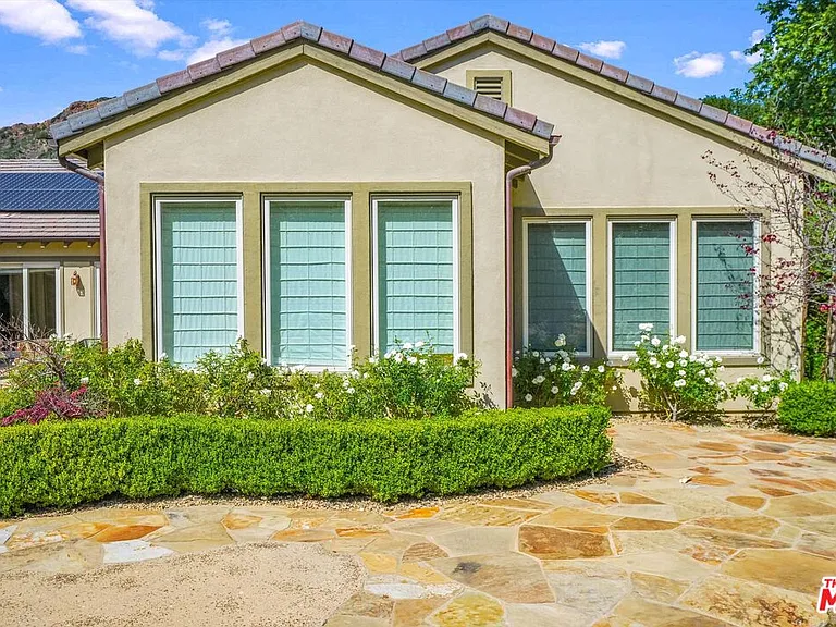 29734 Mulholland Hwy — Photo 46