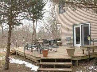 5 Bent Tree Ln, Towanda, IL 61776