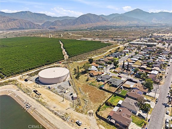 2nd image of 2016 San Bernardino Ave Lot 1