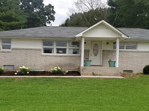 2716 Old Tullahoma Rd, Winchester, TN 37398