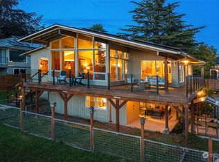 817 S 9th St, Mount Vernon, WA 98274