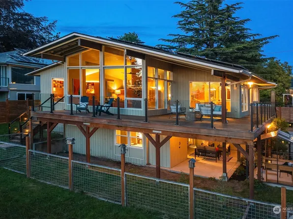 817 S 9th Street, Mount Vernon, WA 98274