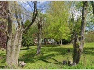 5961-5971 Streeter Rd, Mantua, OH 44255