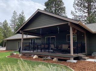 17309 Blocker Ct, Weed, CA 96094