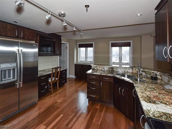 4th image of 19000 Lake Rd APT 2315