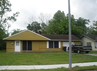 5946 Glenhurst Dr, Houston, TX 77033