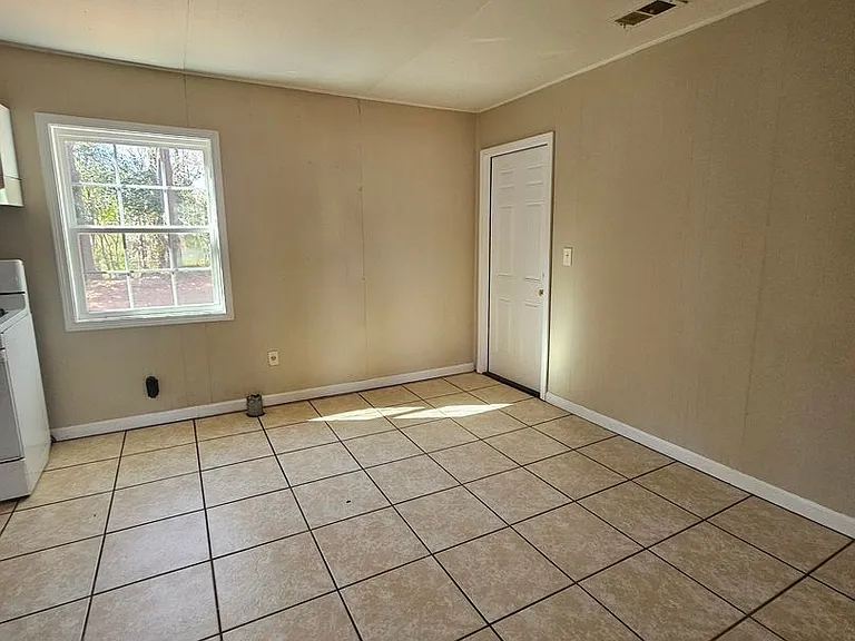 4529 Wactor St — Photo 8