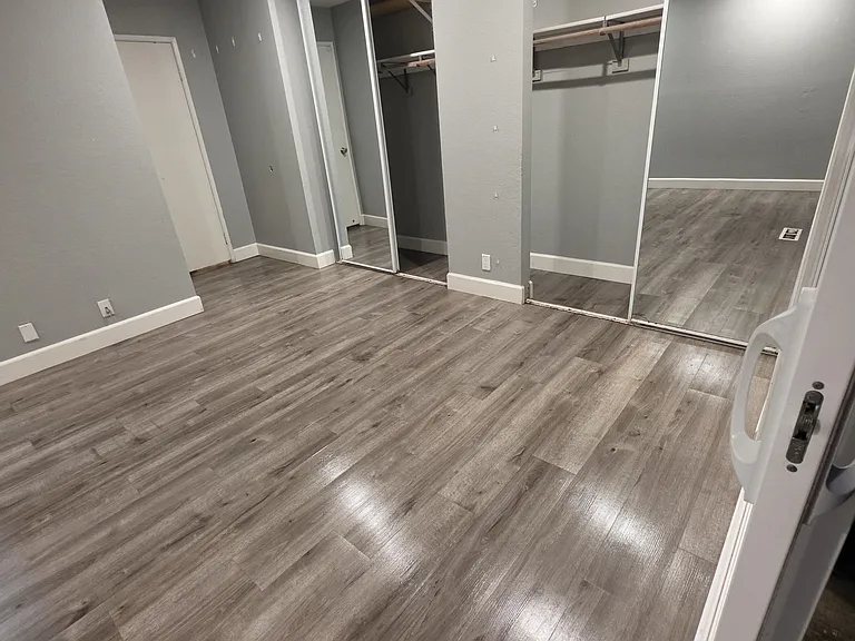 2030 Hayworth Dr — Photo 3