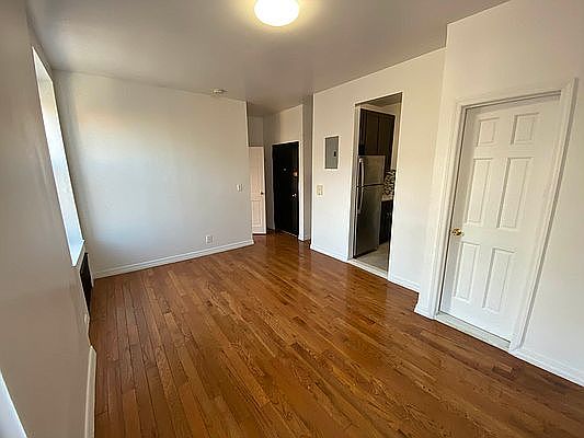 2nd image of 1878 Lexington Ave APT 4B
