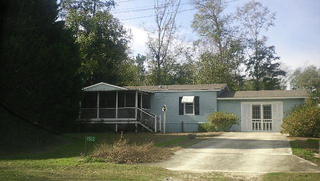 1st image of 1512 Crestwood Ln