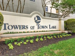 40 N Interstate Highway 35 APT 3B3, Austin, TX 78701