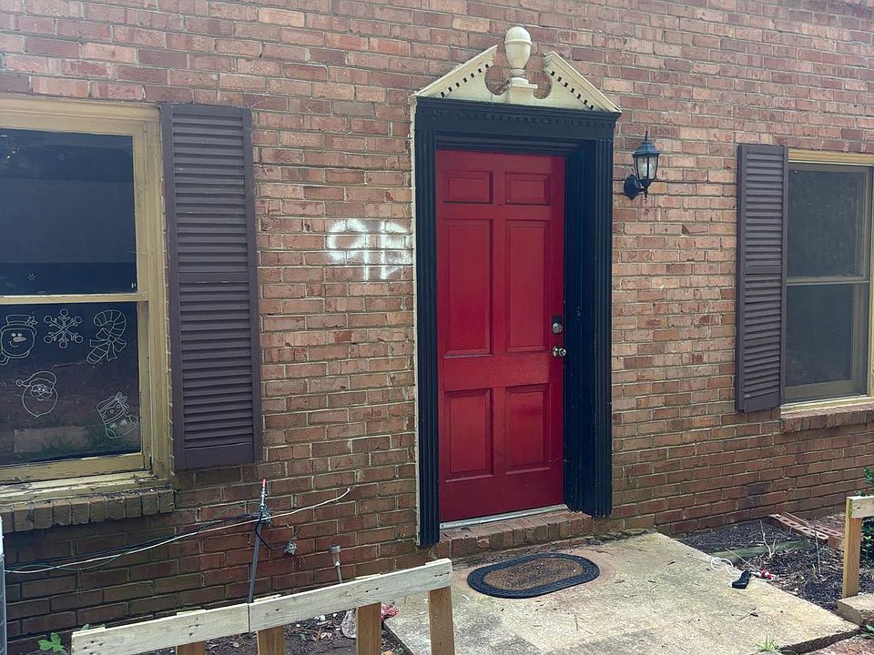 1st image of 79 Flint River Rd APT 9B