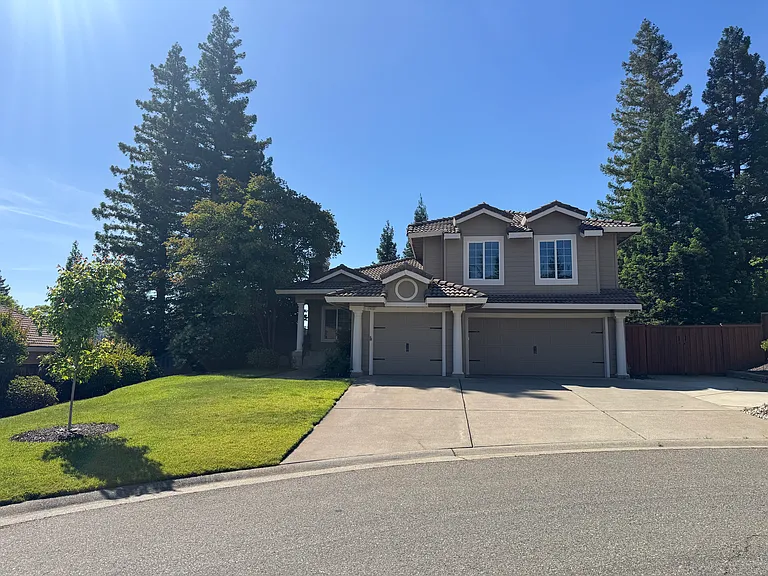4233 Weathervane Ct — Photo 1