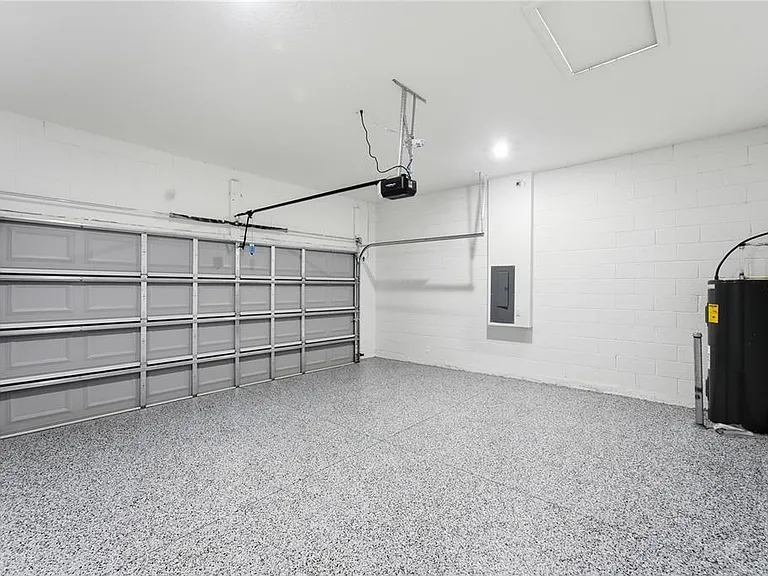 13690 SW 43rd Cir — Photo 35