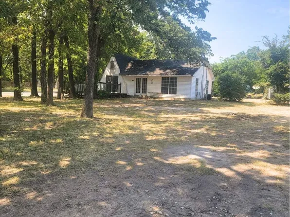 150 English Xing, East Tawakoni, TX 75472