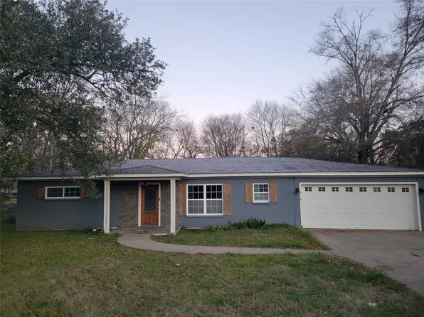 4603 Katy St, Kilgore, TX 75662