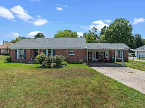 107 Cottage Rd, Carthage, TX 75633