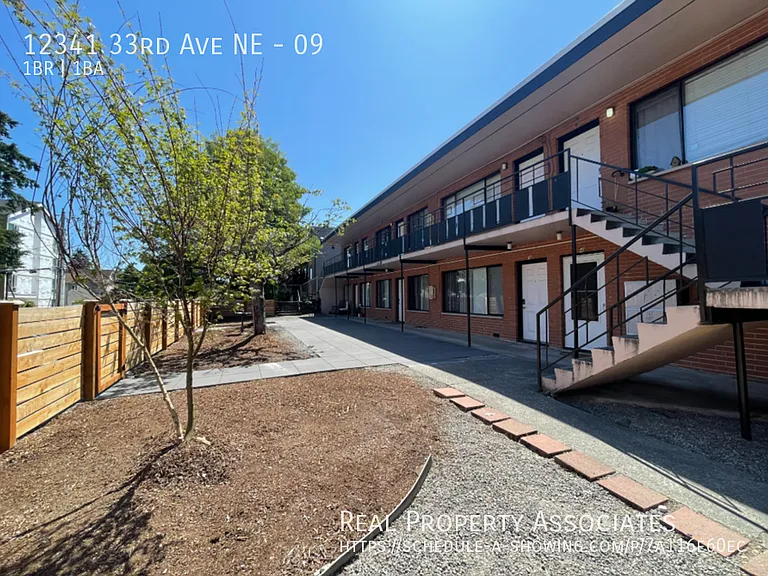 12341 33rd Ave NE #9 — Photo 1