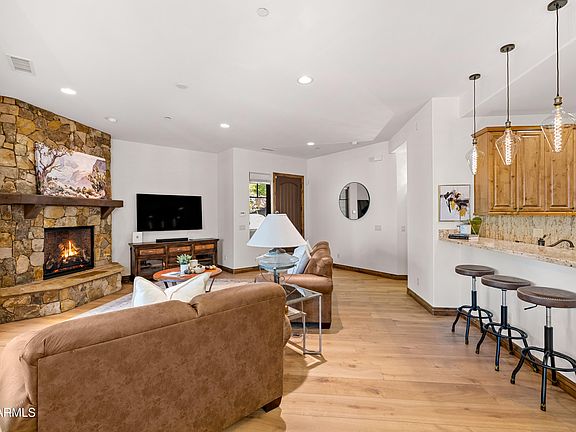 4th image of 1734 E MOSSY OAK Court #2