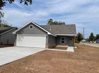 202 W Rosa St, Shawnee, OK 74804