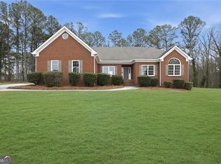 1554 Beaver Creek Ln, Snellville, GA 30078