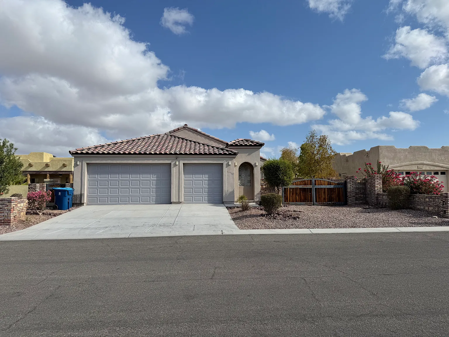 4 bed, 2160 sqft, $2,300 — Photo 1