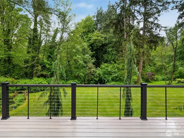 11019 NE 140th Street, Kirkland, WA 98034