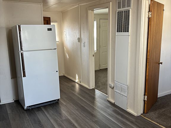 2nd image of 2001 W Broadway St APT 14