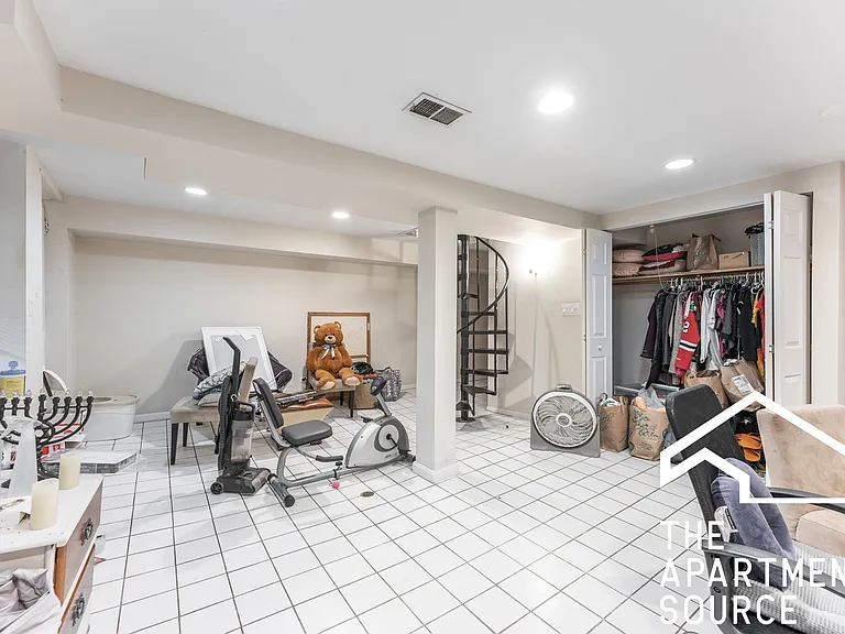 3519 N Reta Ave #1F — Photo 13