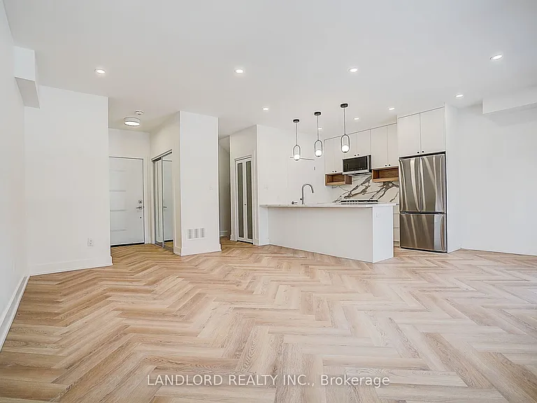 1146 Broadview Ave #1 — Photo 13