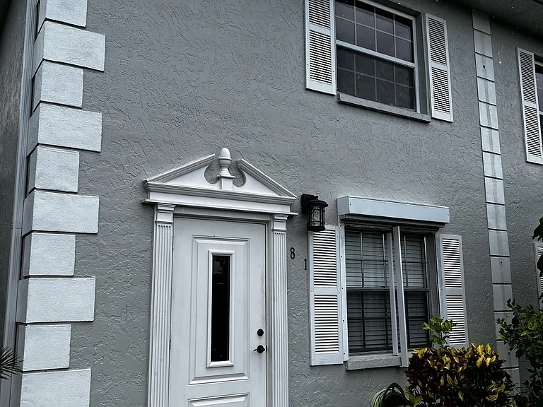 7104 Nantucket Cir #1 — Photo 1