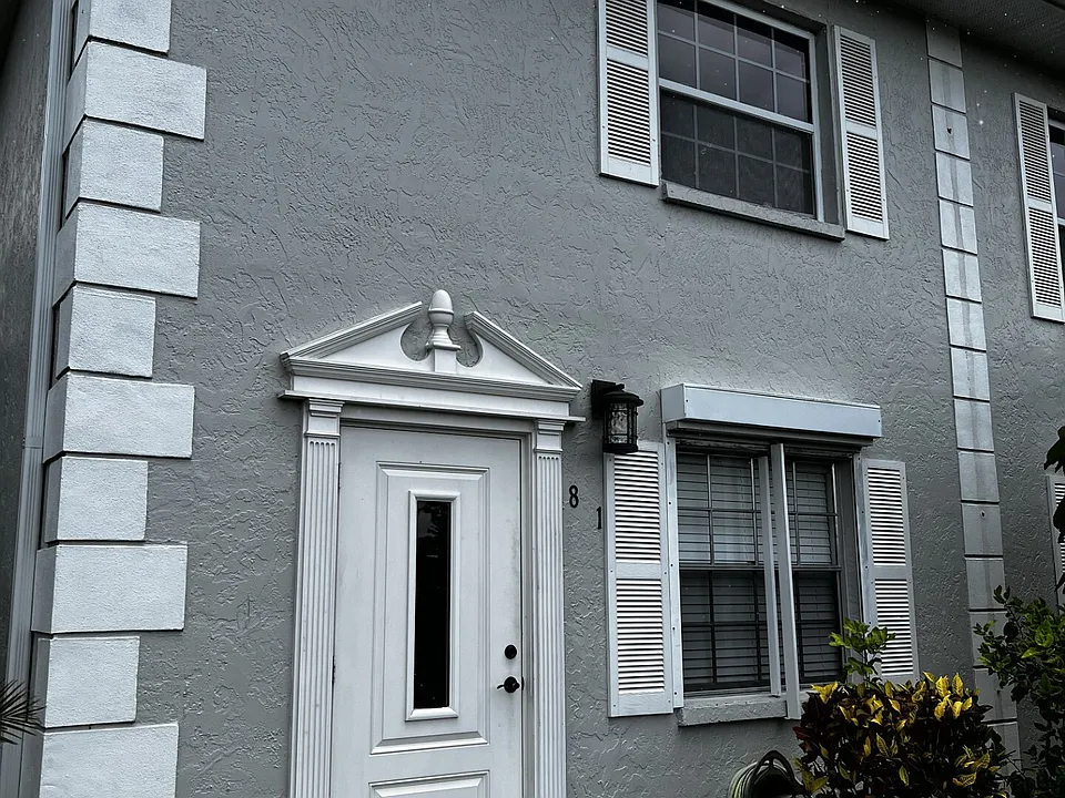 7104 Nantucket Cir #1