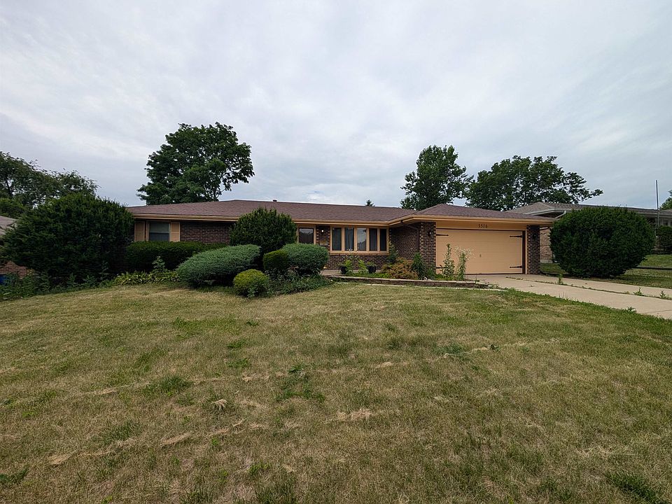 1st image of 3516 Fleetwood Dr