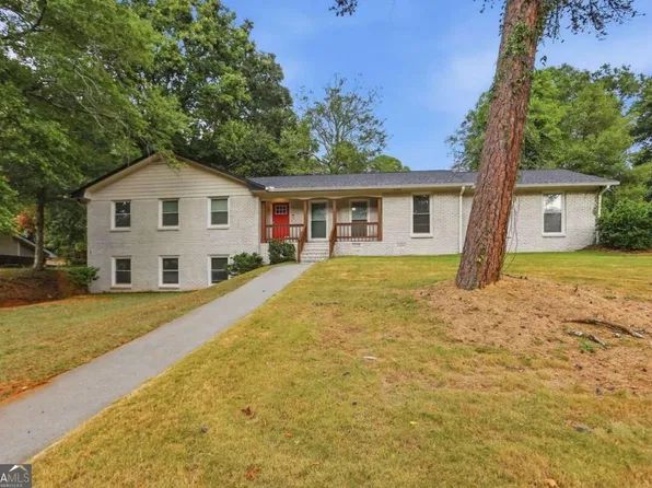 3570 Greentree Farms Dr, Decatur, GA 30034