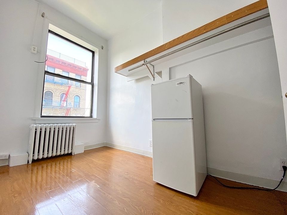 1st image of 112 Mac Dougal St #3