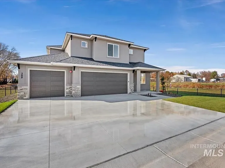 388 Hidden Mill Ct — Photo 1