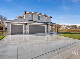 388 Hidden Mill Ct, Middleton, ID 83644