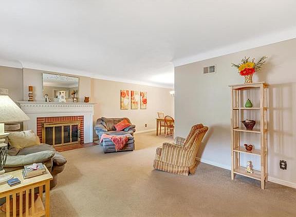 3rd image of 5234 Creighton Dr