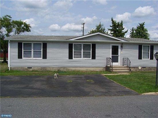2nd image of 3 Primrose Dr