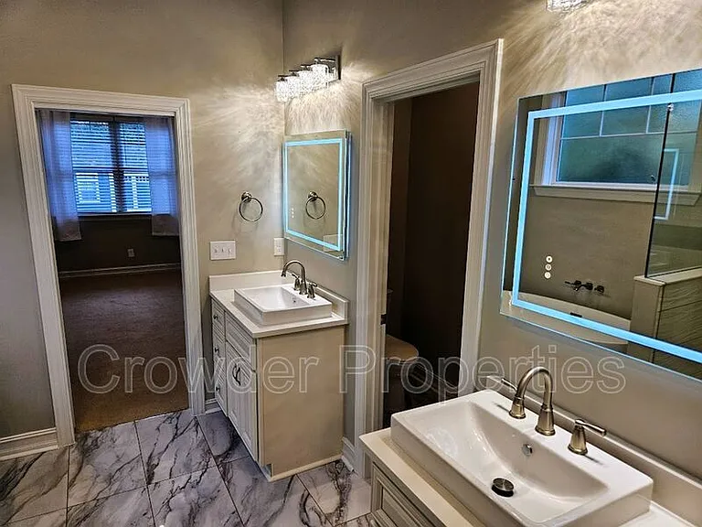 1016 Condon St — Photo 11