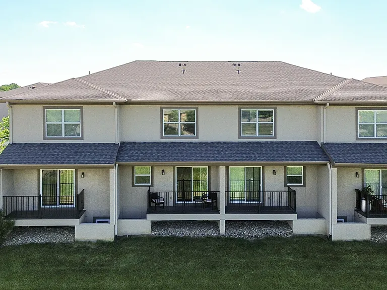 Prairie Pines Townhomes — Photo 1
