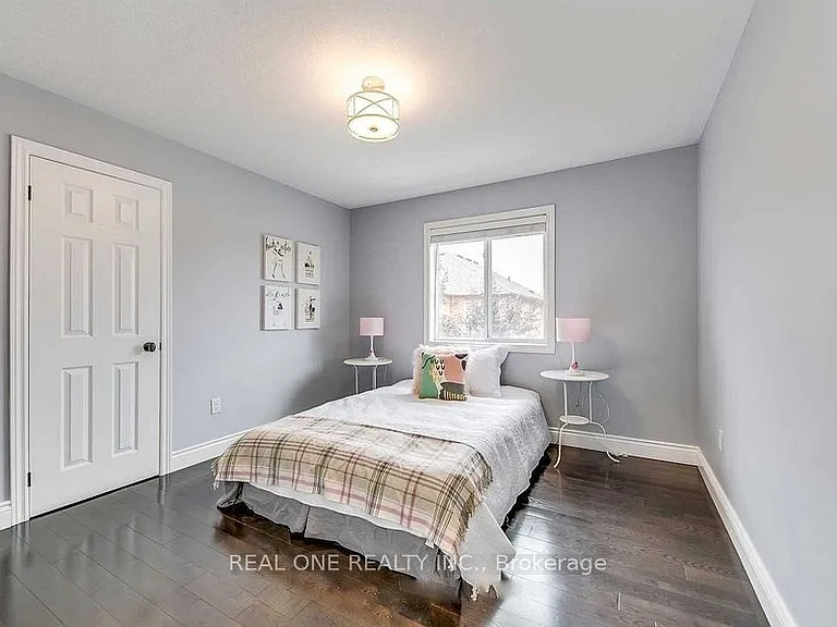 1455 Liverpool St — Photo 20