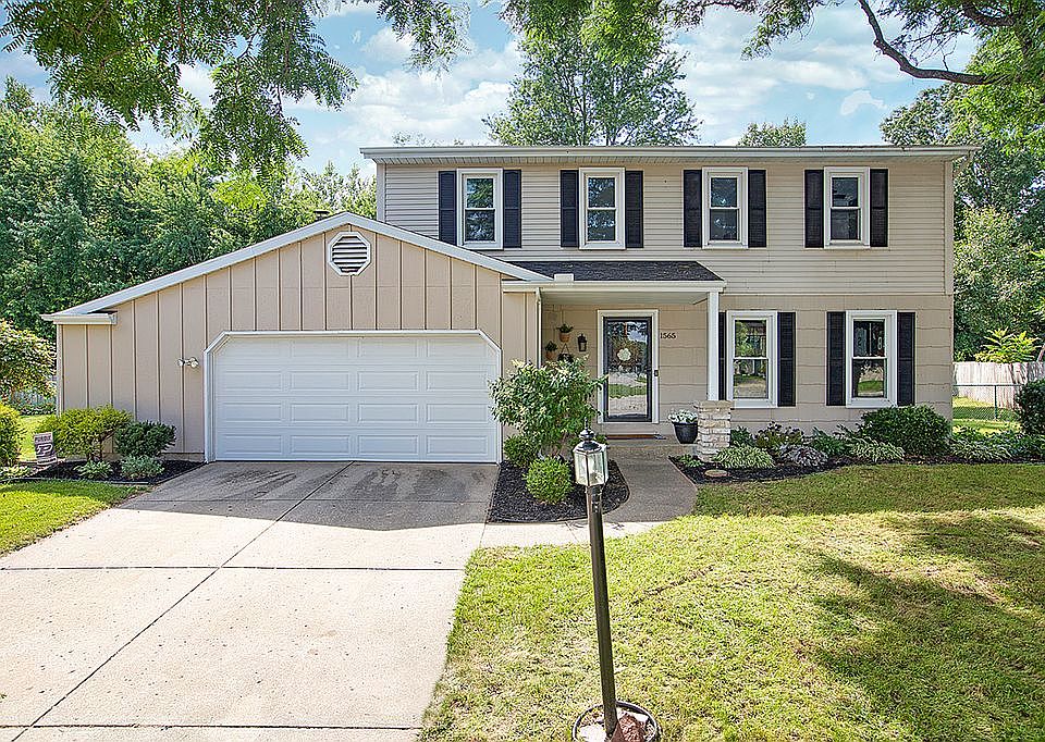 1st image of 1565 Burgundy Ct